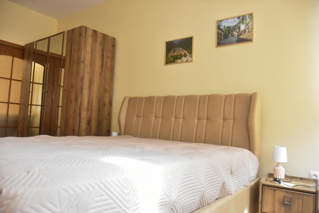 Trimaya - Comfort In The Center Apartment Varna